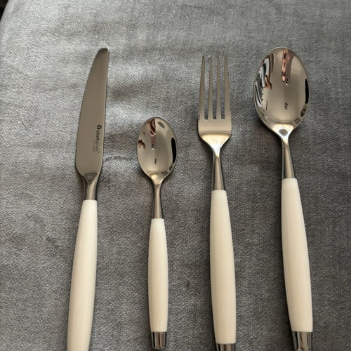 Tupperware cutlery set with white handles, new