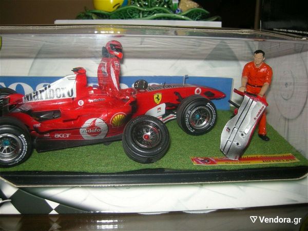  1/18 F1 ferrari 248 avtokinito ralli  F248 M. Schumacher THE LAST SEASON Grand Prix WORLD CHAMPION