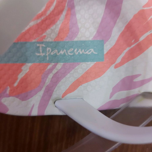 Ipanema sandals for girls used, multicolor size 33