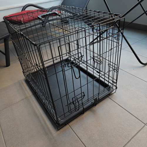 Grade small dog crate like new, up to 8 kg, 60x42x49 cm