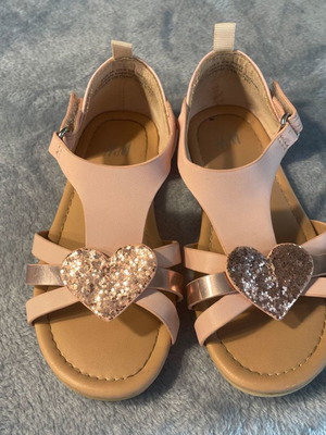H&M children's sandals Size 26