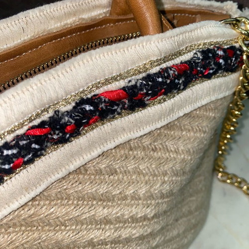 Bonendis ecru handbag with gold chain and leather details new