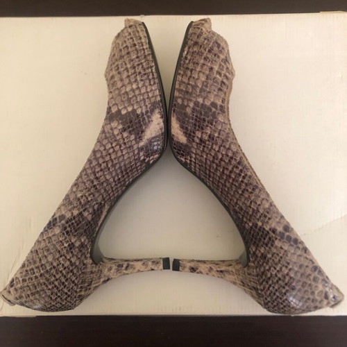 Michael Kors pumps size 40 with snake pattern like new