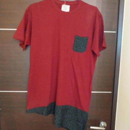 Men's shirt like new, burgundy color, size L