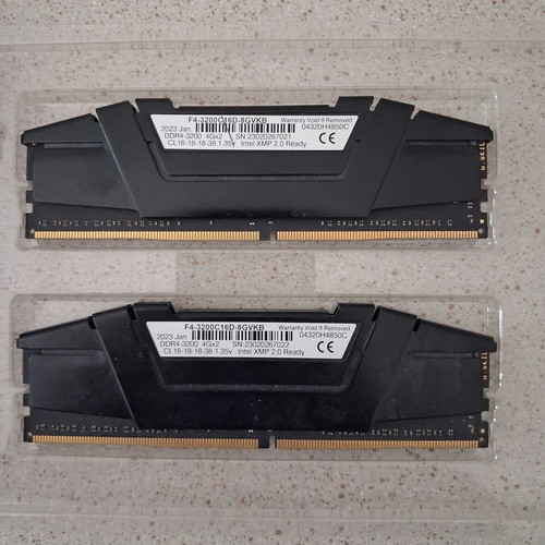 G.Skill Ripjaws V 8GB (2x4GB) DDR4 RAM 3200MHz C16 Black