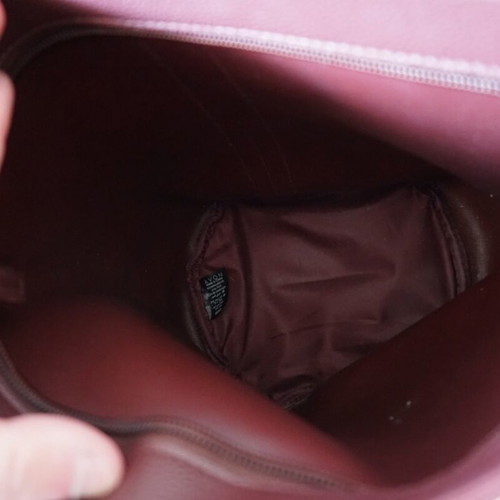 Women's burgundy shoulder bag like new with gold ring detail