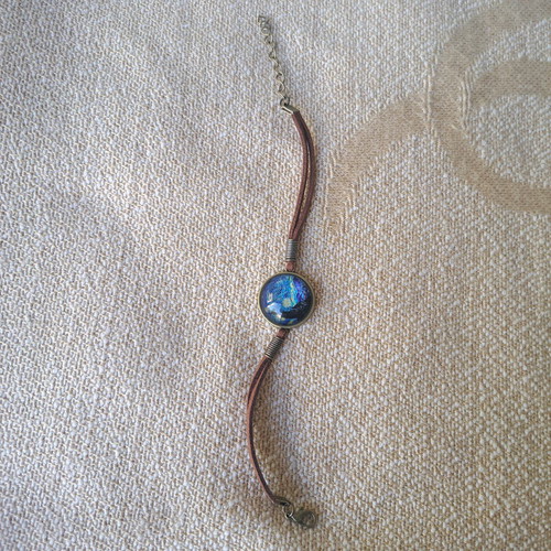 Van Gogh Starry Night Bracelet like new, multicolor with leather strap