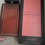 Narciso Musc Noir Rose for Her 100ml like new, with box