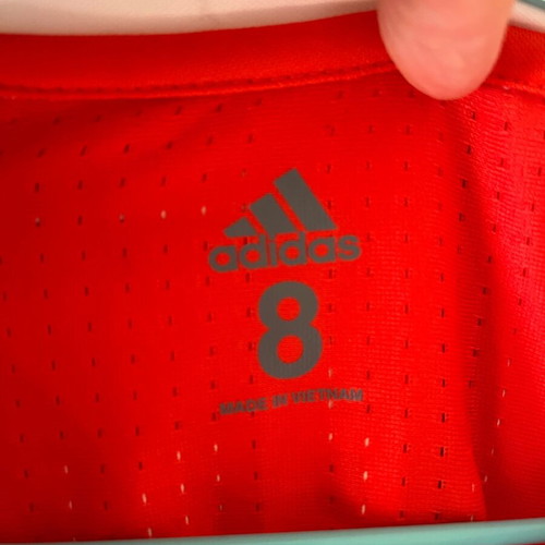 Olympiacos Goalkeeper Jersey Champions League like new, authentic
