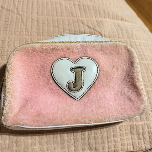 Juicy Couture pink velvet vintage pouch used, Y2K collectible
