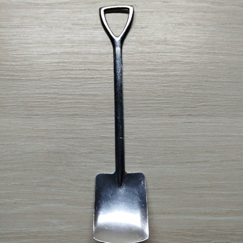 Dessert spoons new, set of 4, metal inox with shovel design