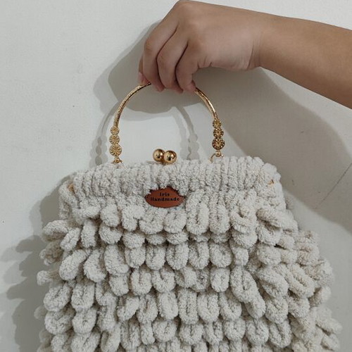Puffy bag small beige handbag new
