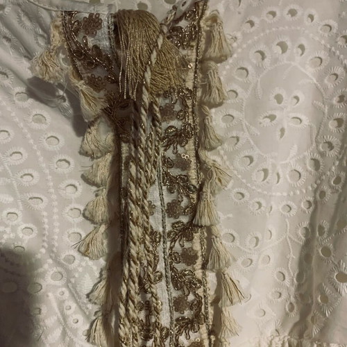 Women's white blouse with guipure lace and gold thread like new