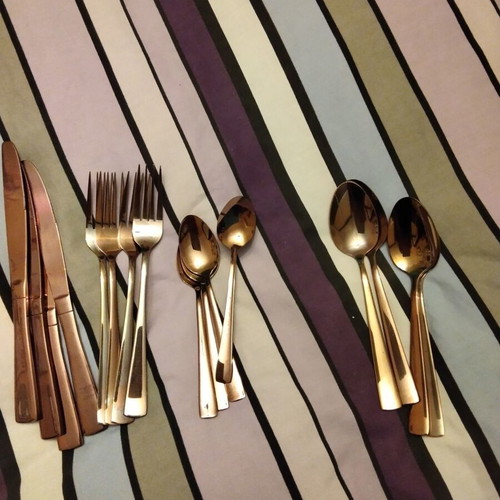 Maxwell Williams cutlery set used, 24 pieces copper color stainless steel