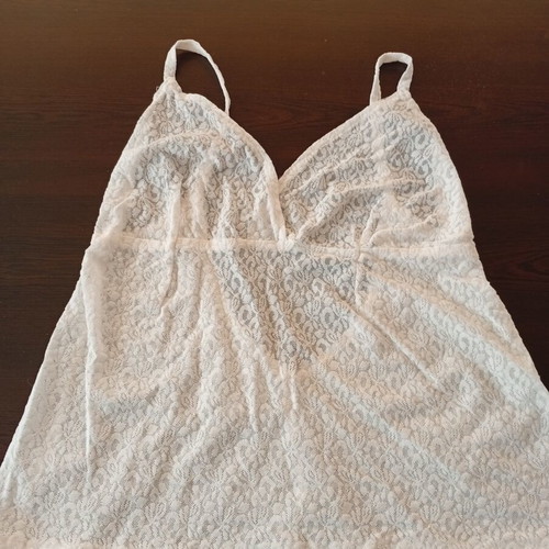 Top lace hand made size L white like new