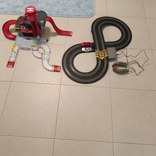 Majorette fire station and Maisto Tech racetrack like new