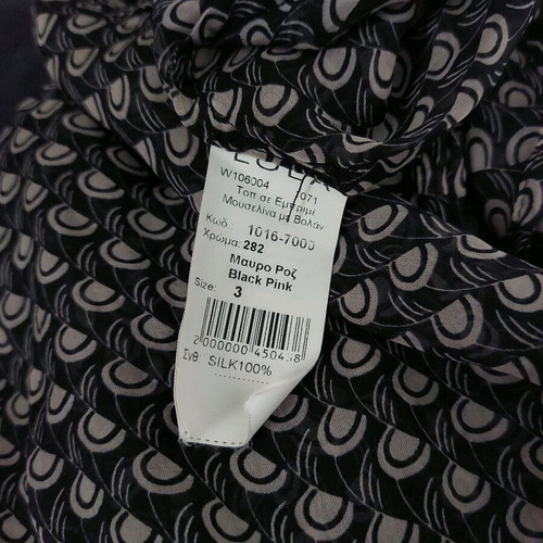 Silk top Lola black with salmon M/L like new