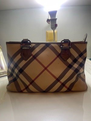 Burberry handbag used, beige