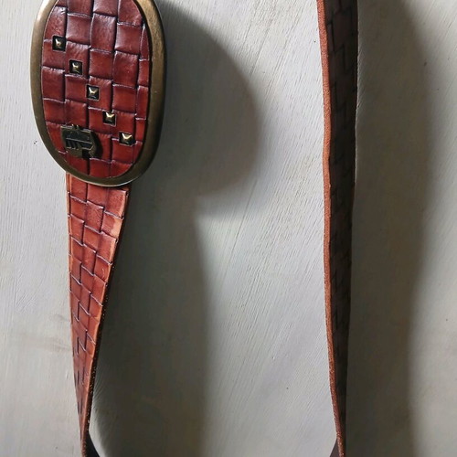 Guess leather belt 85 cm like new, brown