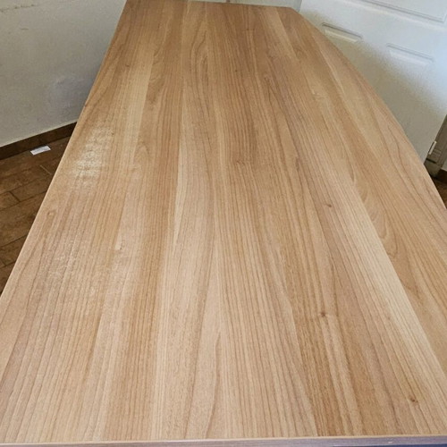 Professional desk like new made of wood with two drawers