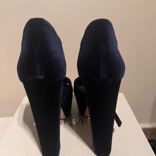 Blue velvet Sante sandals new, size 38