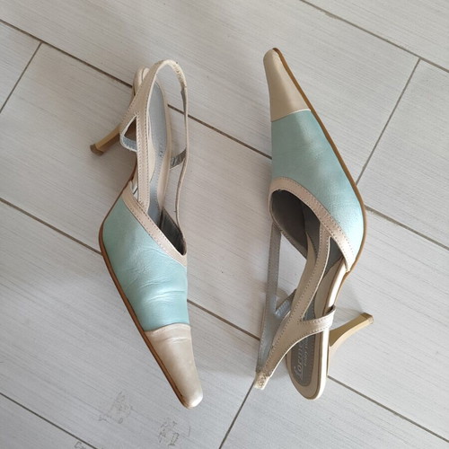 Vintage Formenterra leather sandals size 37 like new, beige and blue
