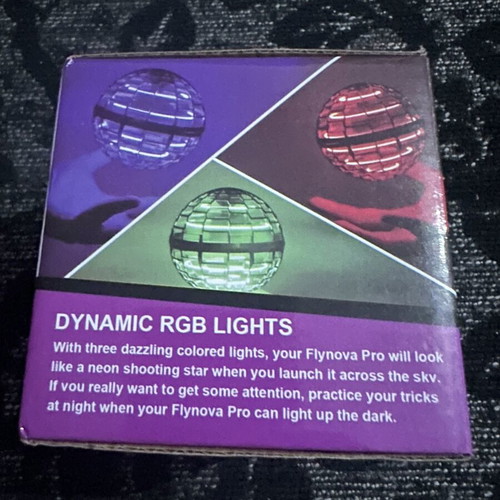 Flynova Pro Flying Spinner, new and sealed