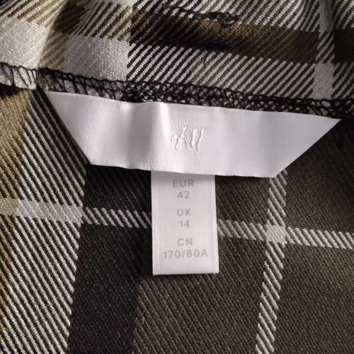 H&M checked midi skirt with belt, size 42