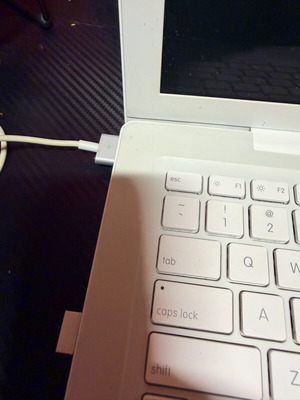 Apple MacBook retro vintage laptop 13.3 inch
