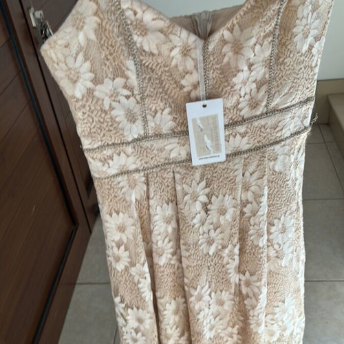 Dejavu long dress like new with floral pattern beige size L