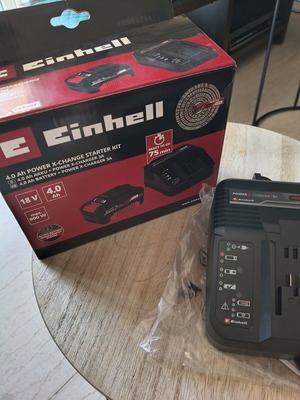 Φορτιστής μπαταρίας Einhell Power X-Charger 3A
