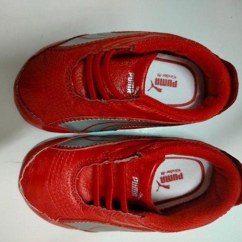 Baby shoes Puma like new with Ferrari logo