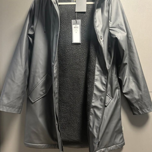Only winter jacket with warm lining, new, black, size XS