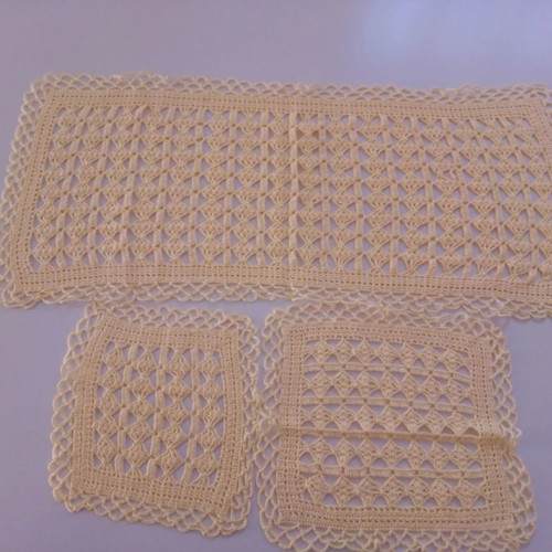 Knitted doily set new, canary yellow