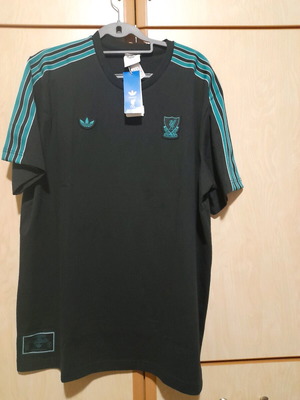 Adidas Liverpool t-shirt 2025/26 XL new, authentic