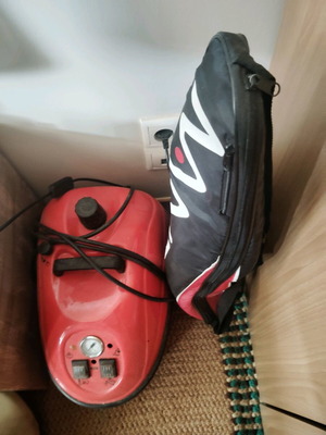Electric cleaning vacuum used
