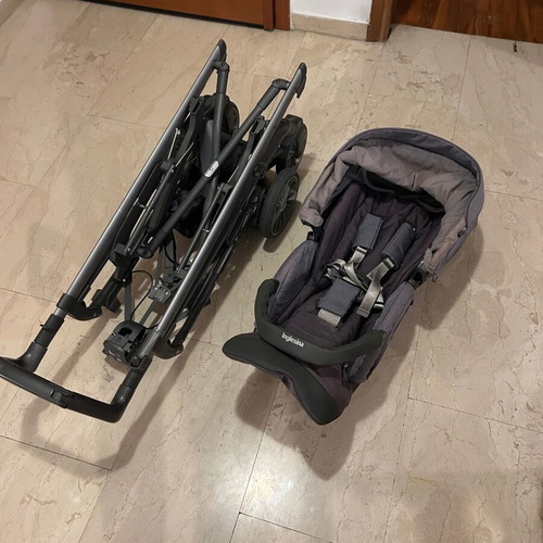 Inglesina Trilogy stroller used, denim color with footmuff and rain cover