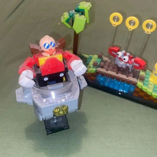 Lego Sonic full completed set like new with 1125 pieces and mini figures