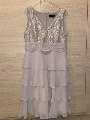 R&M Richards Women’s Silver Lace Dress like new, size M