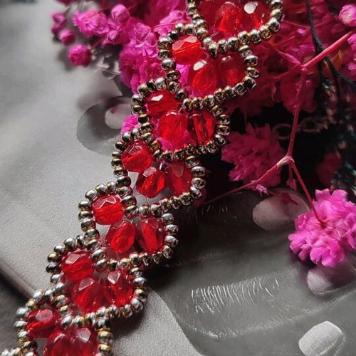 Handmade Miyuki heart bracelet made to order, red and silver