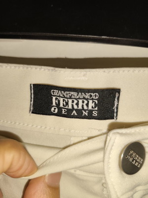 White pants size S used