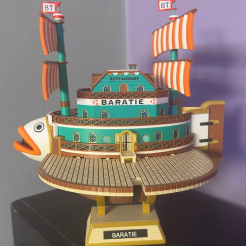 3D Printed Πλοίο Baratie One Piece με βάση