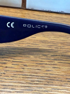 Police ανδρικό γυαλί σαν καινούργιο, μοντέρνο muscular