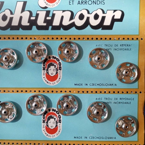 Metal snap fasteners from Czechia 15mm new, 72 pairs