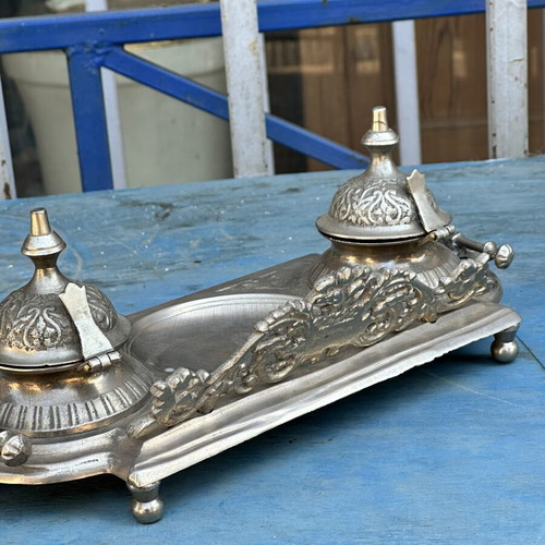 Vintage double metal inkwell with embossed decoration