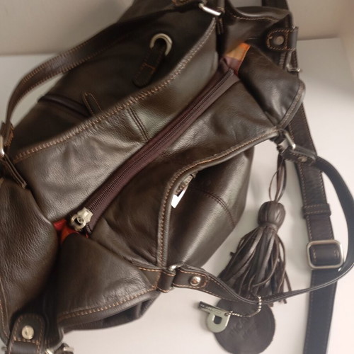Picard leather shoulder bag like new, chocolate color