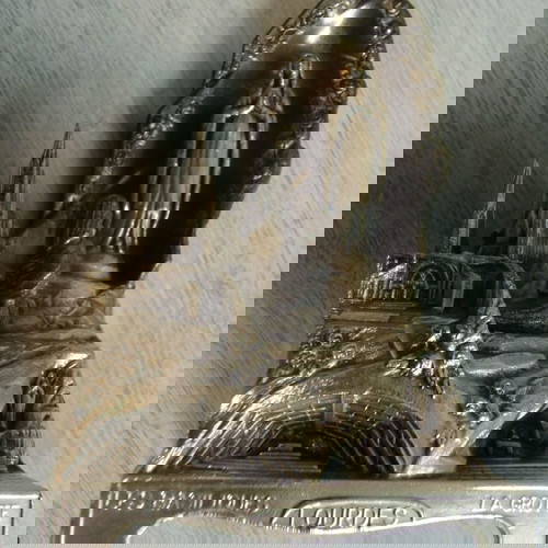 Метална музикална фигура употребявана, Les Basiliques La Grote Lourdes