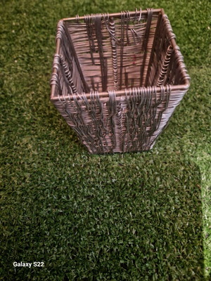 Handmade pencil holder new with wire decoration