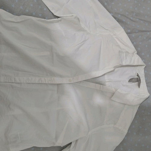 White H&M shirt medium like new, size 44
