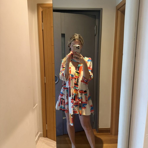 Karavan dress with belt like new, colorful